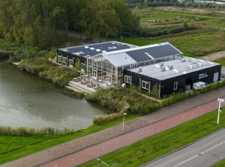 Firma van Buiten verwarmen met aquathermie