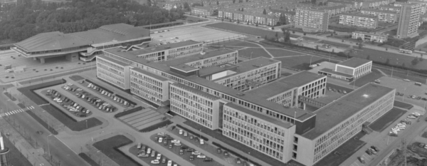 zwartwit foto cmapus